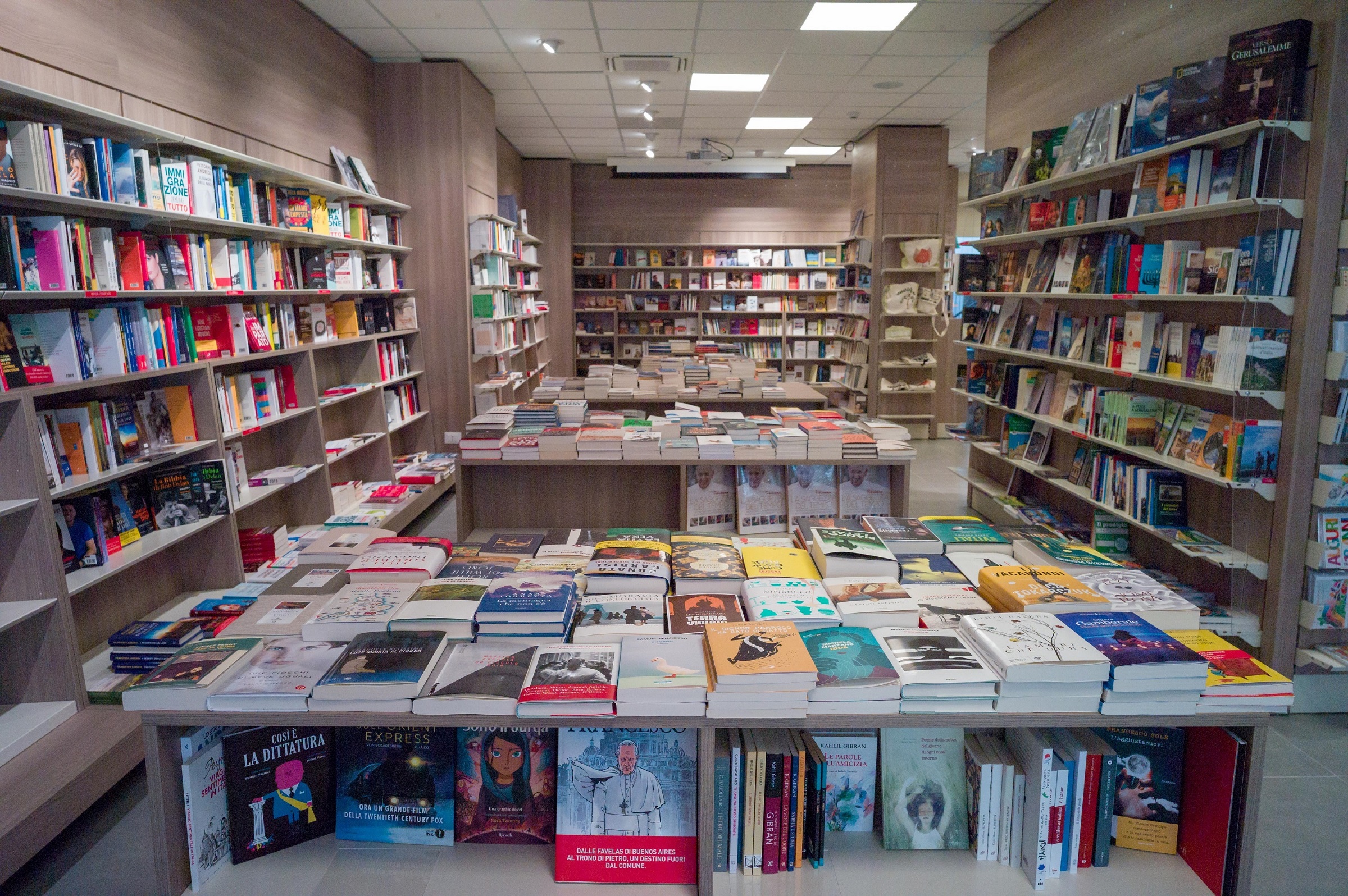 Libreria San Paolo San Giovanni galleria fotografica libreria - Società San Paolo Vicenza